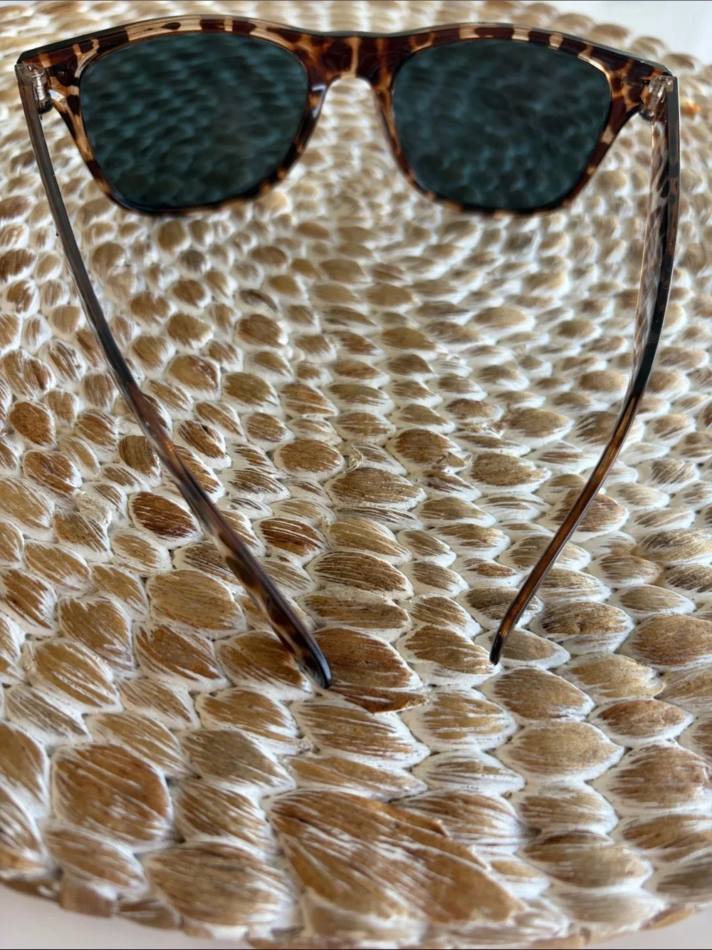 SET OF 2 LEOPARD FRAME SUNGLASSES - Picture 4 of 4